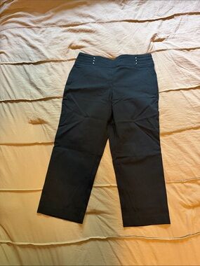 Black Women's capri Dress Pants - Tailored Fit
